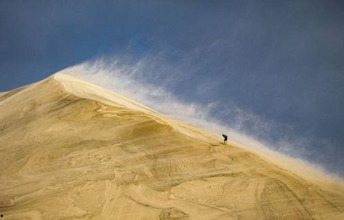 沙丘世界,浩瀚沙漠中的神秘帝国